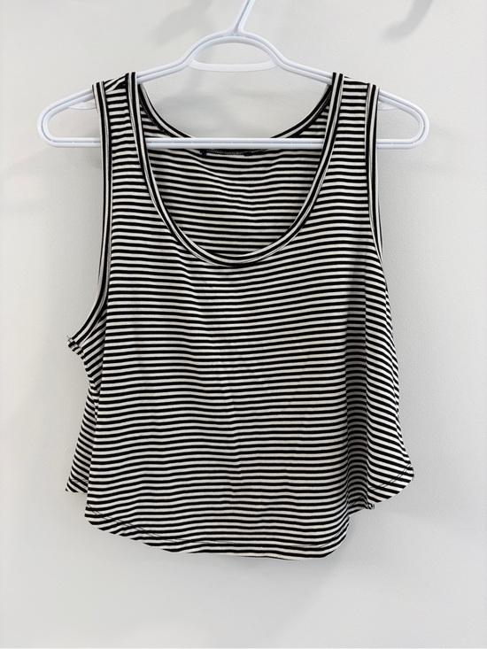 Tops - Women’s Black & White Striped Tank Top - Classic Casual